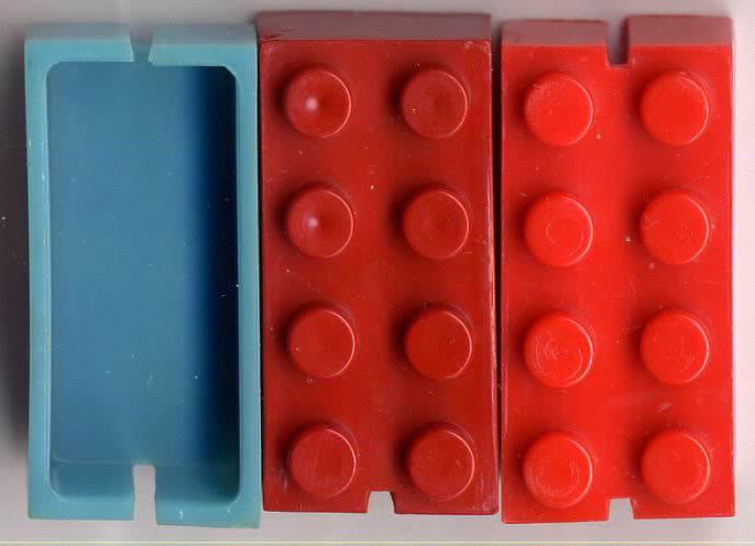 podning skole produktion evolution of the early 2X4 LEGO brick